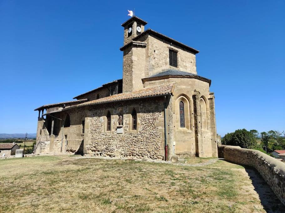 Charmant Meuble Dans Un Joli Village Circulaire Alixan Exterior photo